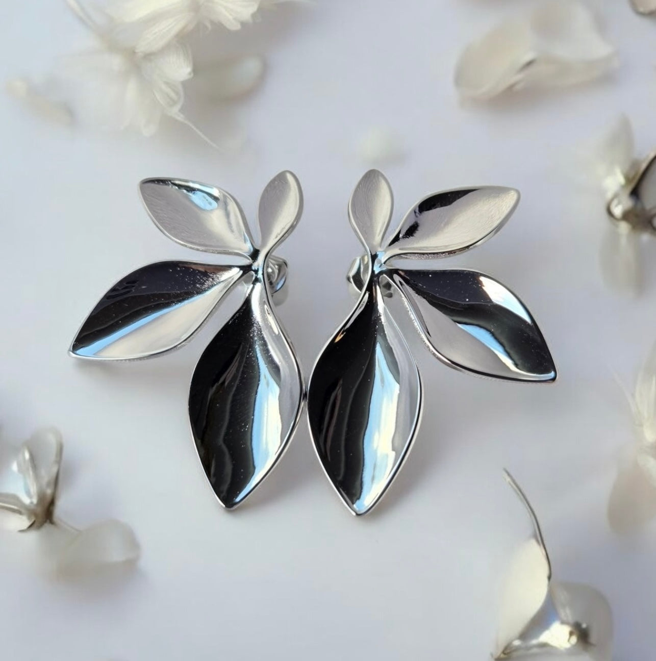 Pantallas pétalos de gracia ✨ Petals of grace earrings