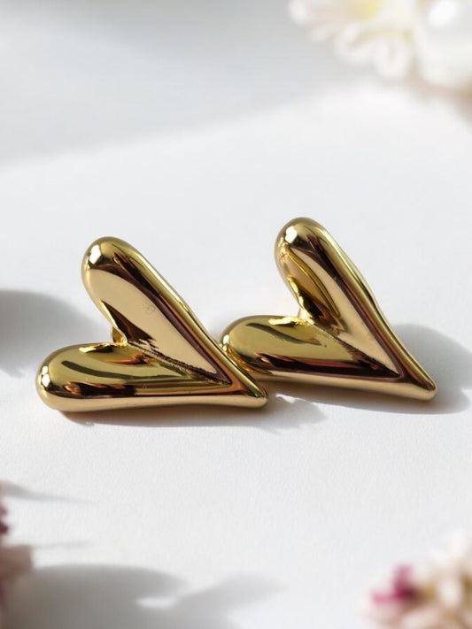 Aretes Corazón Dorado ✨ Gold Heart Earrings